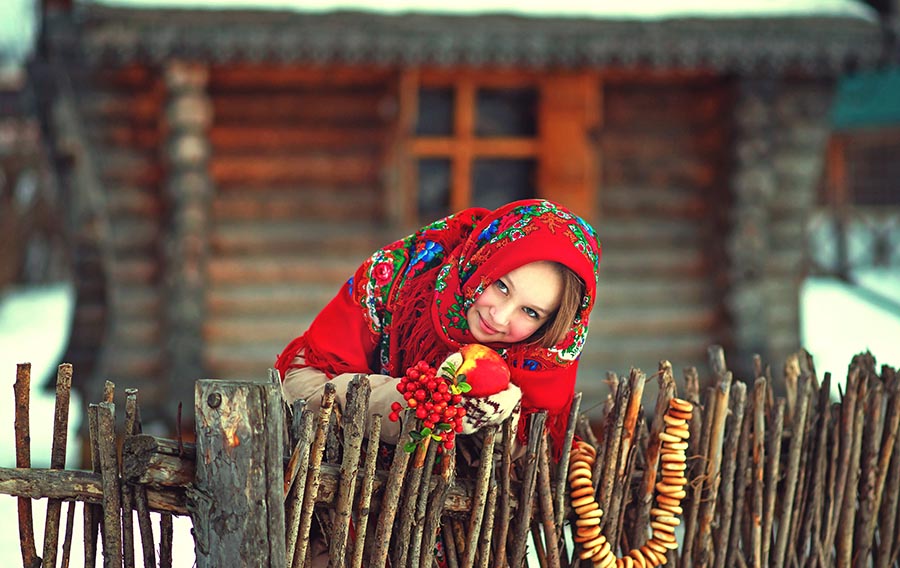 Sexy girl Women in Slavic costumes in Shaoxing